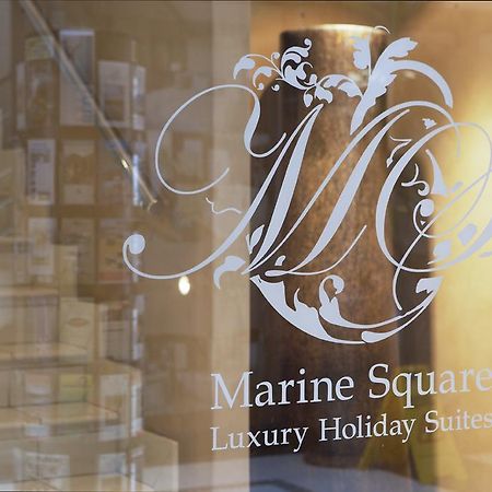 Marine Square Luxury Suites 허머너스 외부 사진